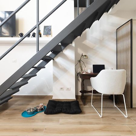Moderno E Confortevole Loft Tra Navigli E Bocconi Milan Bagian luar foto