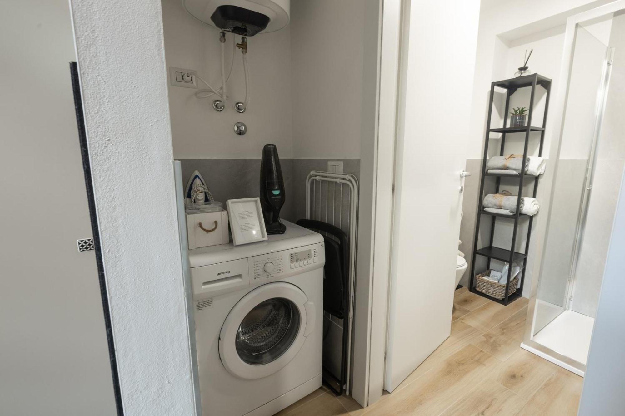 Moderno E Confortevole Loft Tra Navigli E Bocconi Milan Bagian luar foto